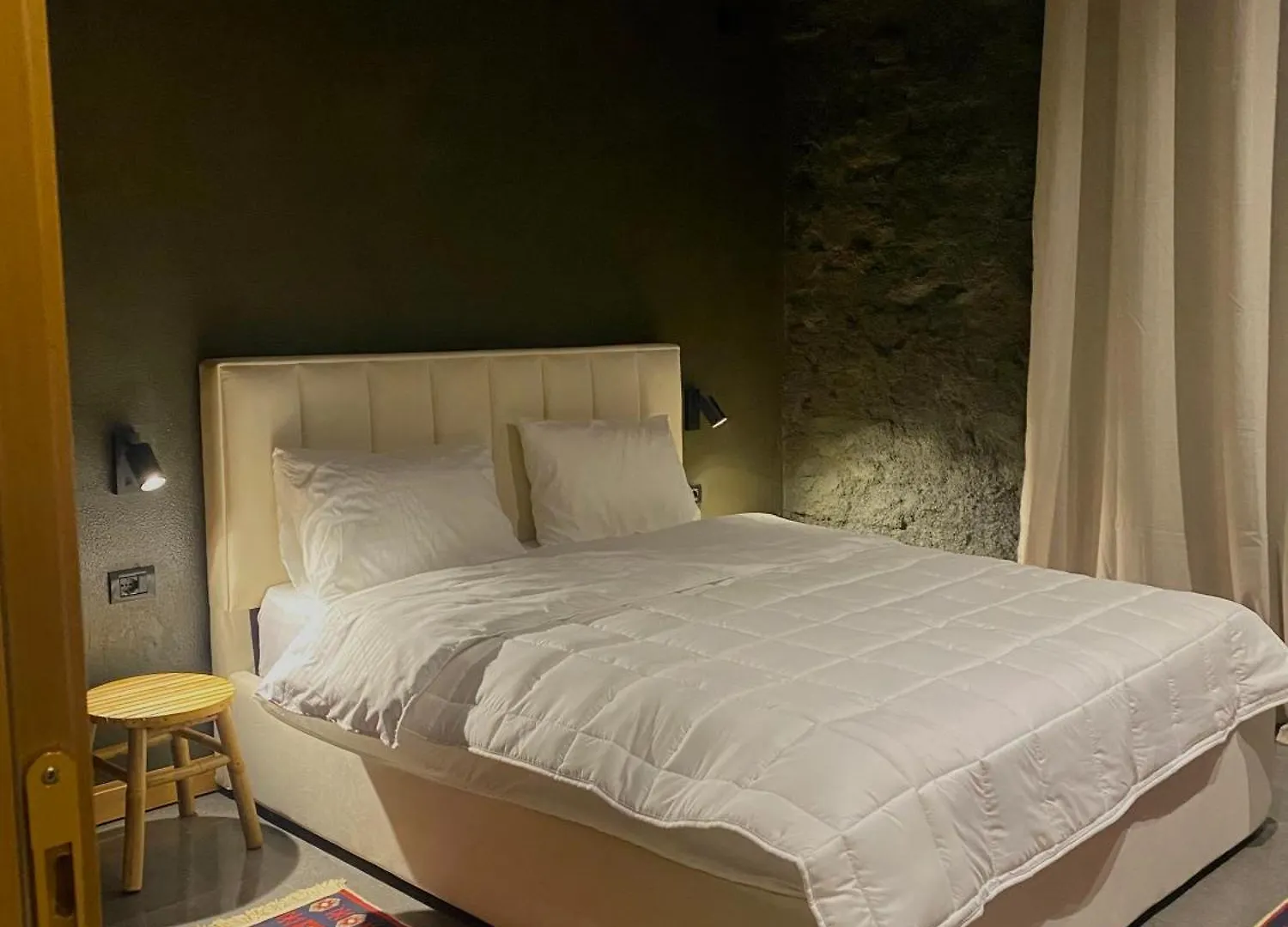 Art House Kruje Hotel