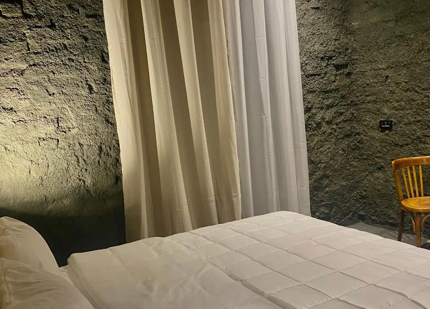 Art House Kruje Hotel 0*,  Albania